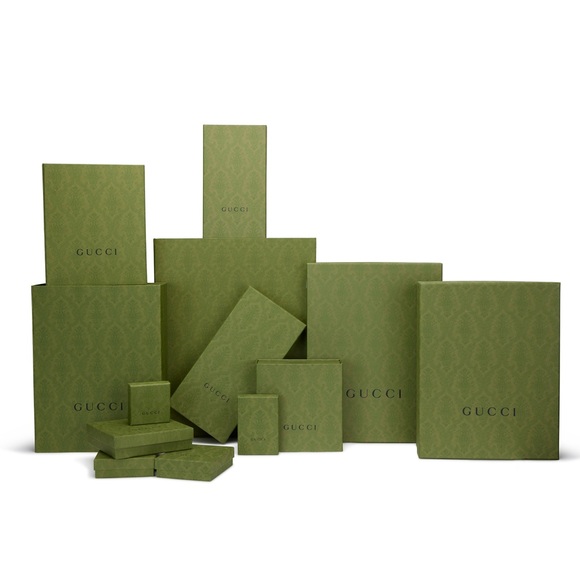 Meet Your Posher - Picture 9 of 16